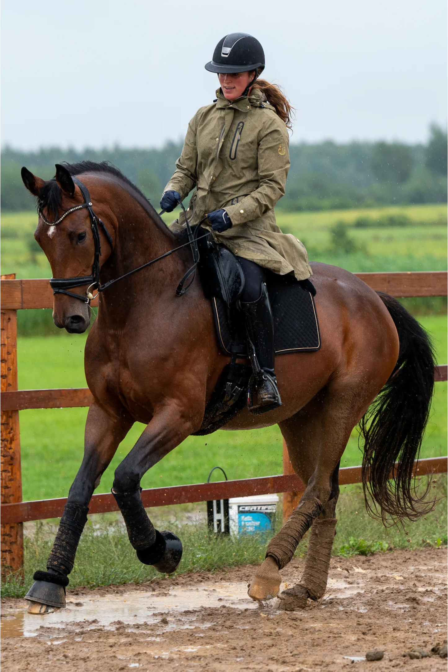 Long riding jacket Leveza Tofino Khaki