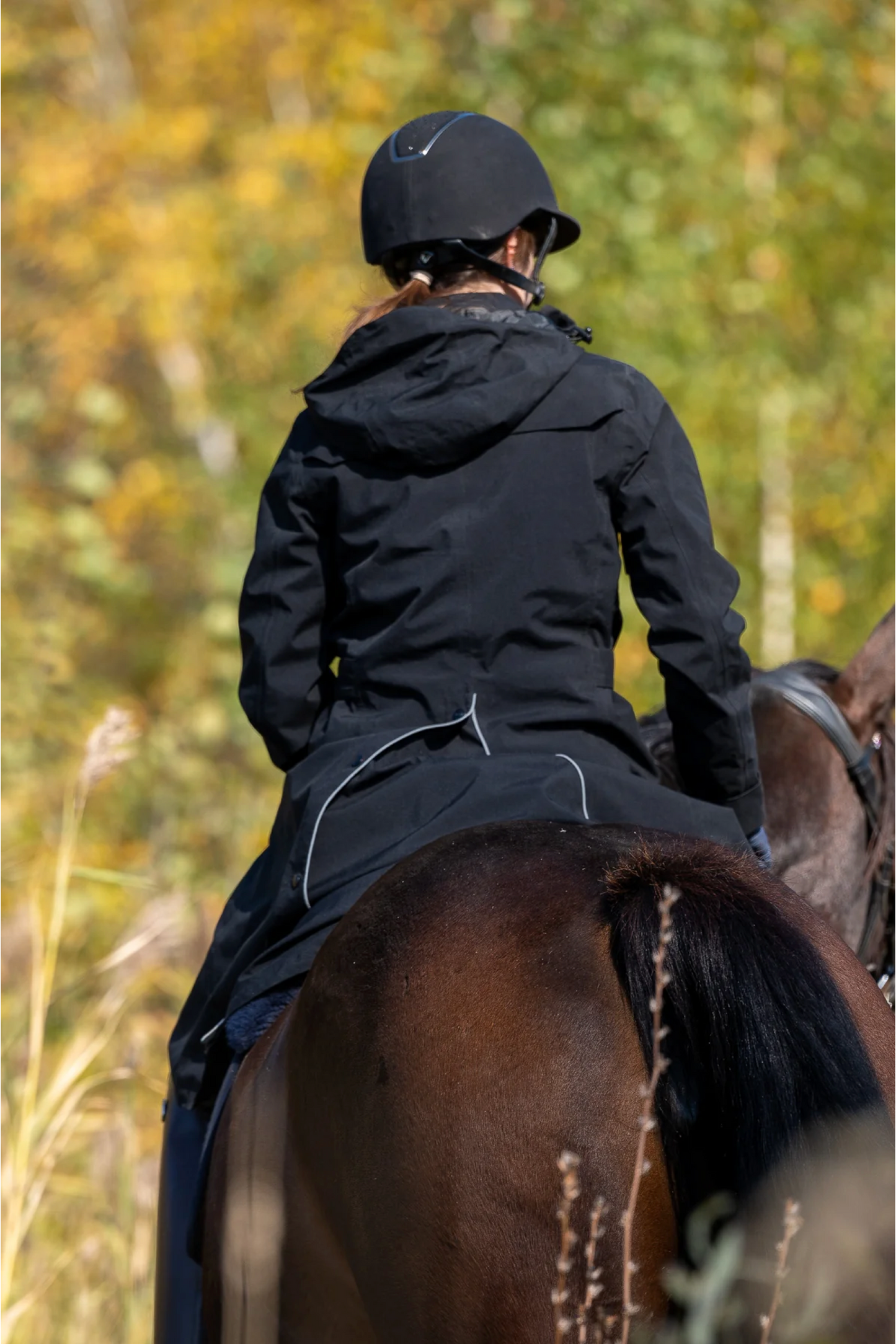 Lange schwarze Reitjacke Leveza Tofino